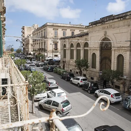 Sognando Ortigia לינה וארוחת בוקר 3*