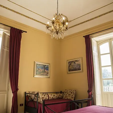 לינה וארוחת בוקר Sognando Ortigia